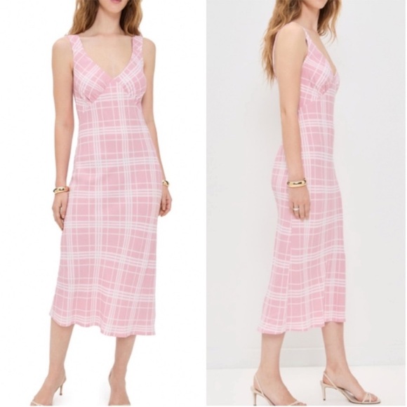 Reformation Dresses & Skirts - NWT • Reformation Rosa Beauden dress